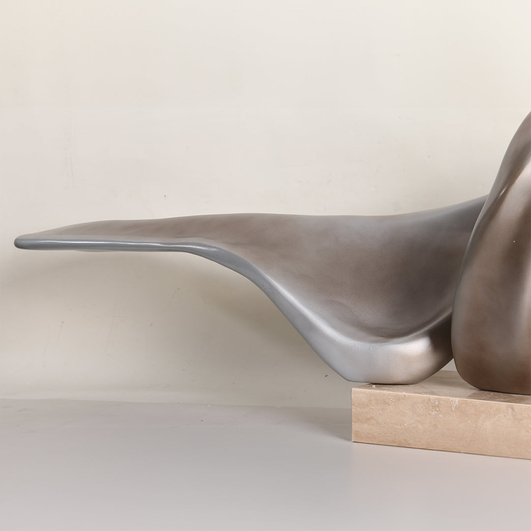 Abstract Sculpture KA3114 -  Home Decor Figurines - ebarza Furniture UAE | Shop Modern Furniture in Abu Dhabi & Dubai - مفروشات ايبازرا في الامارات | تسوق اثاث عصري وديكورات مميزة في دبي وابوظبي