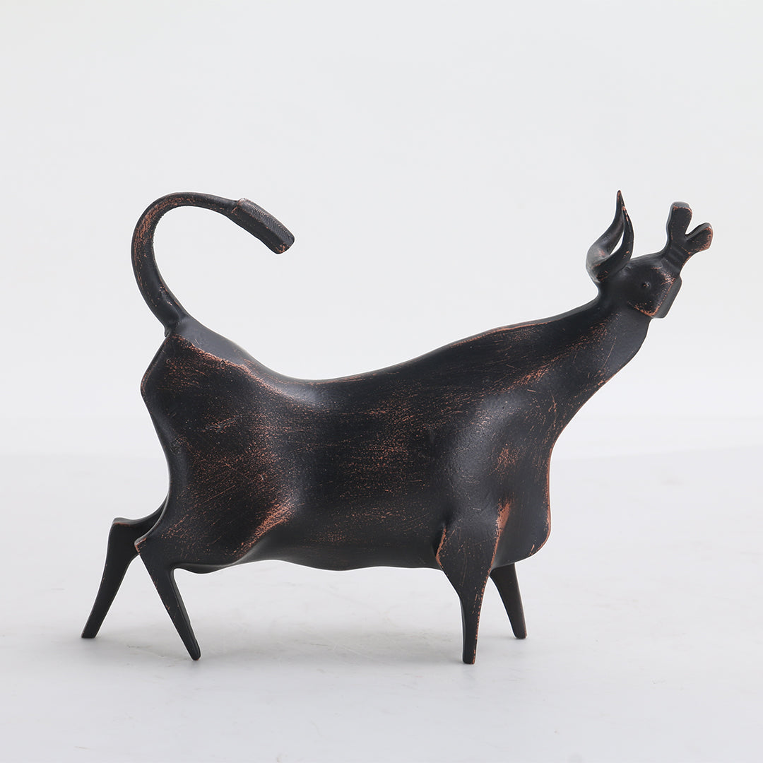 Bull Sculpture KA3067B -  Home Decor Figurines - ebarza Furniture UAE | Shop Modern Furniture in Abu Dhabi & Dubai - مفروشات ايبازرا في الامارات | تسوق اثاث عصري وديكورات مميزة في دبي وابوظبي