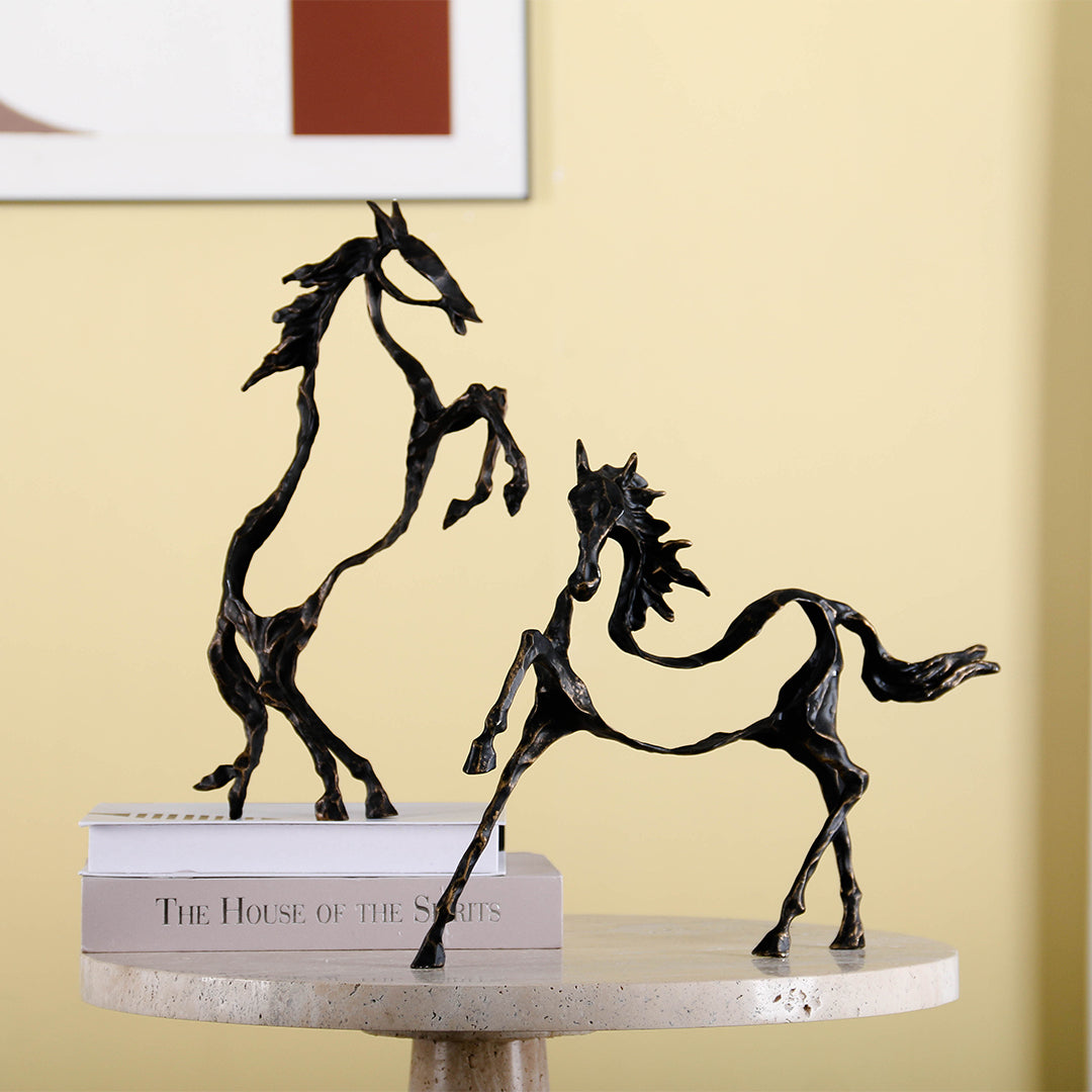 Hollow Horse KA3095 -  Home Decor Figurines - ebarza Furniture UAE | Shop Modern Furniture in Abu Dhabi & Dubai - مفروشات ايبازرا في الامارات | تسوق اثاث عصري وديكورات مميزة في دبي وابوظبي