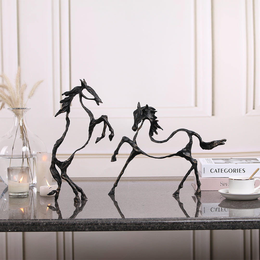 Hollow Horse KA3095 -  Home Decor Figurines - ebarza Furniture UAE | Shop Modern Furniture in Abu Dhabi & Dubai - مفروشات ايبازرا في الامارات | تسوق اثاث عصري وديكورات مميزة في دبي وابوظبي