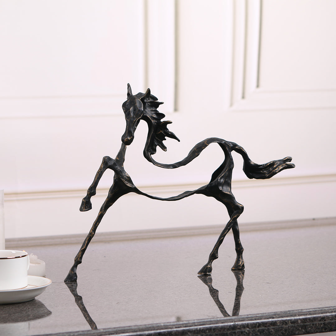 Hollow Horse KA3096 -  Home Decor Figurines - ebarza Furniture UAE | Shop Modern Furniture in Abu Dhabi & Dubai - مفروشات ايبازرا في الامارات | تسوق اثاث عصري وديكورات مميزة في دبي وابوظبي