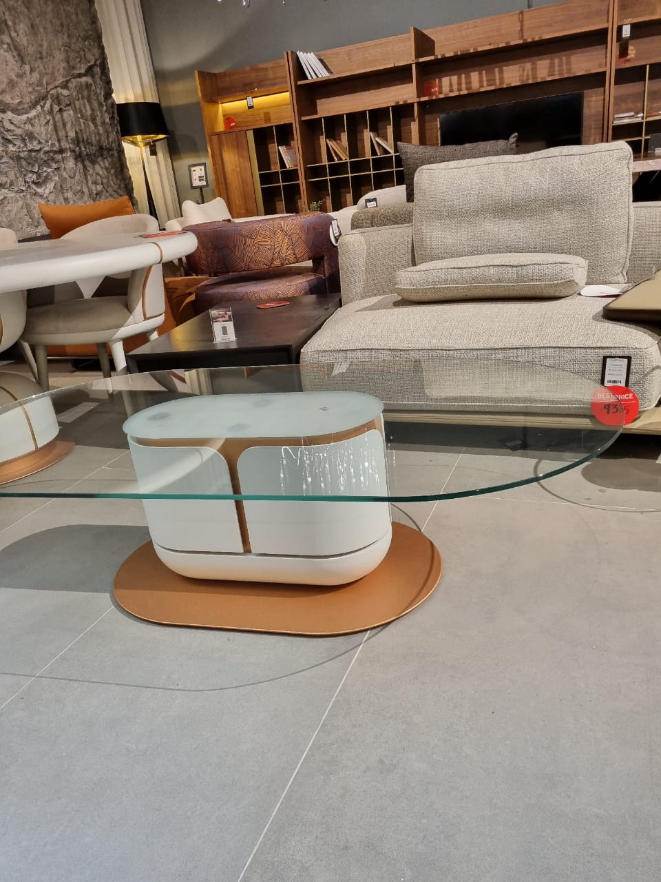 Display Item - TULIP COFFEE TABLE SHOTLP001-YAS -  DISPLAY ITEM - ebarza Furniture UAE | Shop Modern Furniture in Abu Dhabi & Dubai - مفروشات ايبازرا في الامارات | تسوق اثاث عصري وديكورات مميزة في دبي وابوظبي