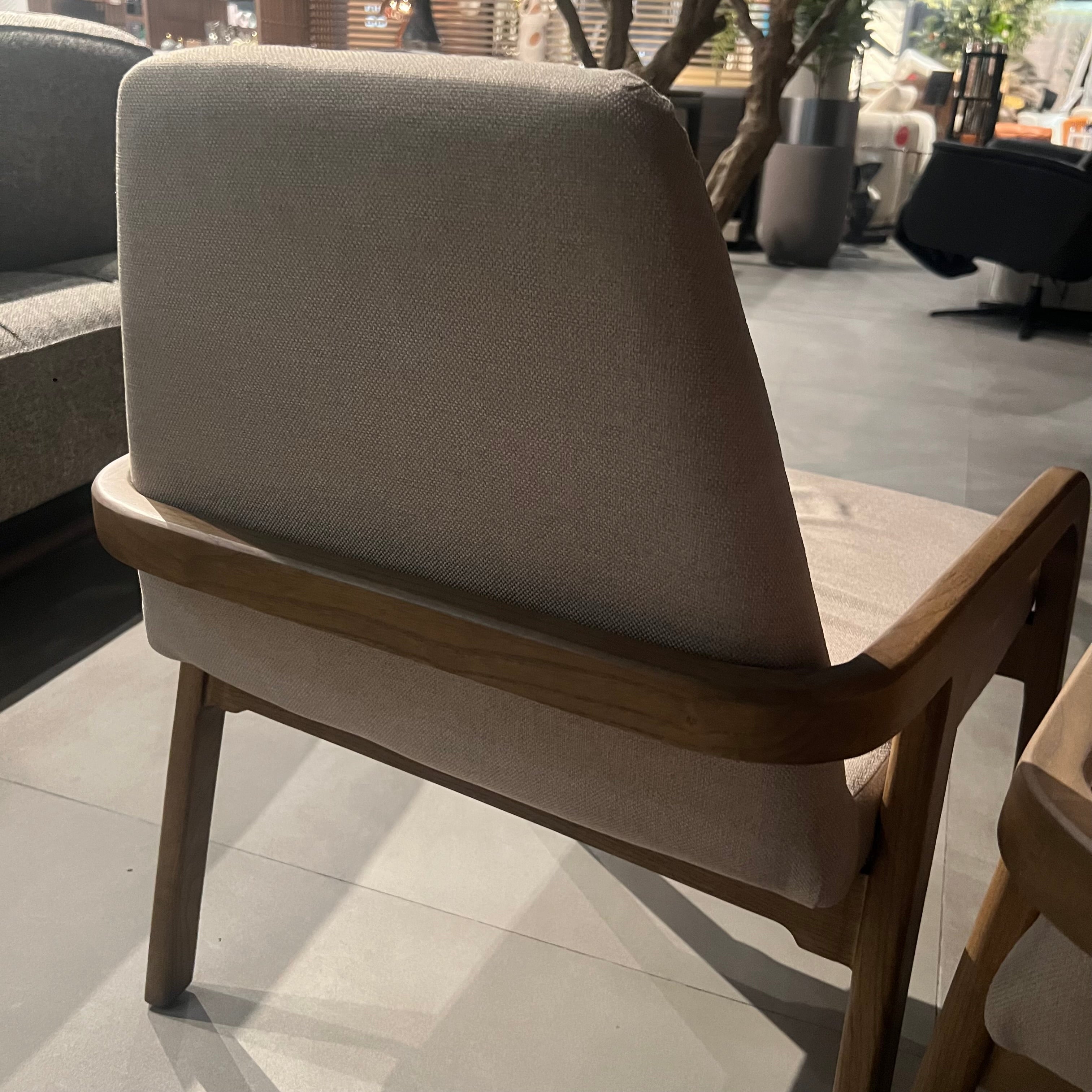 Display Item - Natura  Solid Ash Wood Lounge Chair  Naturalounge-W-28903 Lowarm Nakheel -  DISPLAY ITEM - ebarza Furniture UAE | Shop Modern Furniture in Abu Dhabi & Dubai - مفروشات ايبازرا في الامارات | تسوق اثاث عصري وديكورات مميزة في دبي وابوظبي