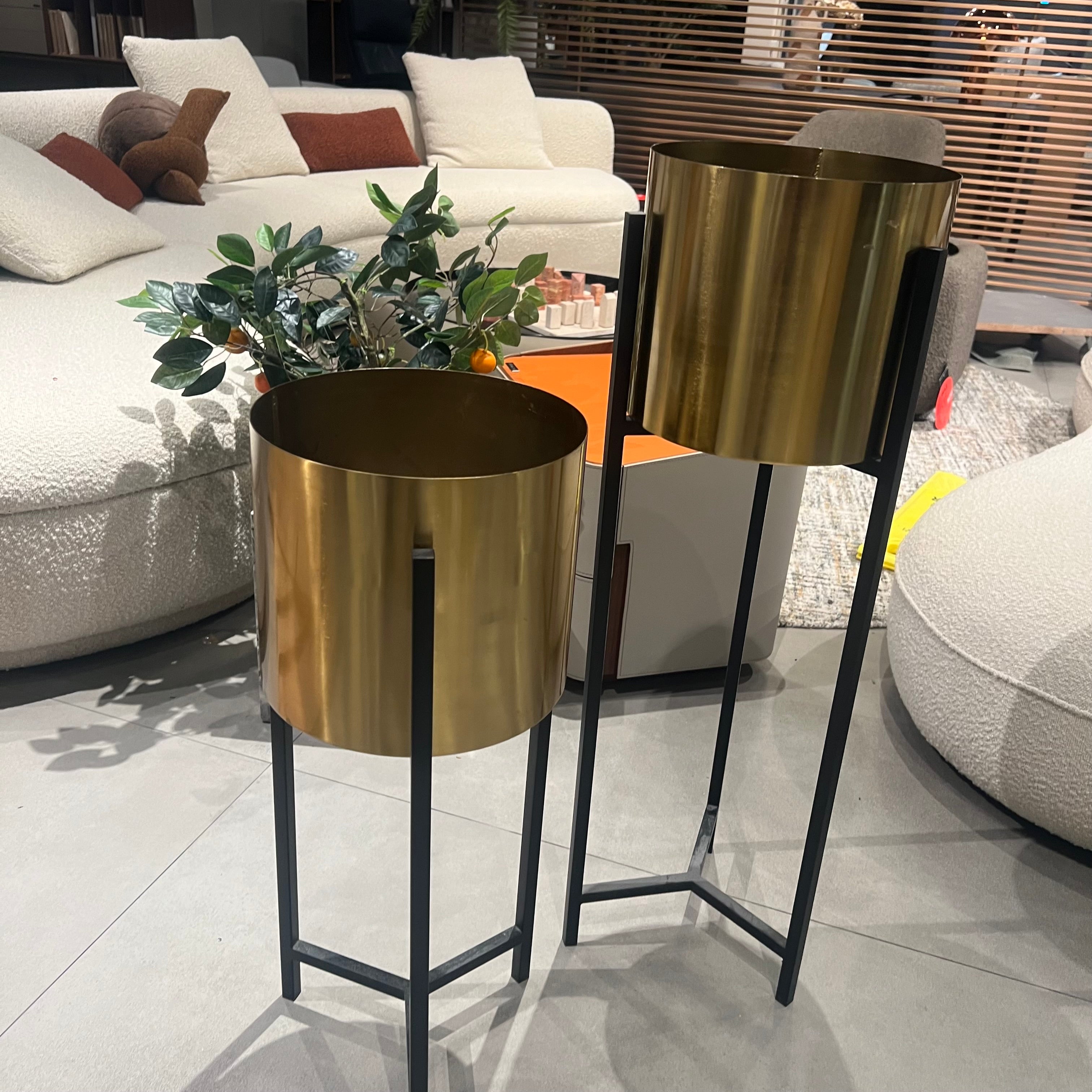 Display Item - Set Of 2 Planter/Flower Box Jks066 Tg-D14-Nakheel -  DISPLAY ITEM - ebarza Furniture UAE | Shop Modern Furniture in Abu Dhabi & Dubai - مفروشات ايبازرا في الامارات | تسوق اثاث عصري وديكورات مميزة في دبي وابوظبي