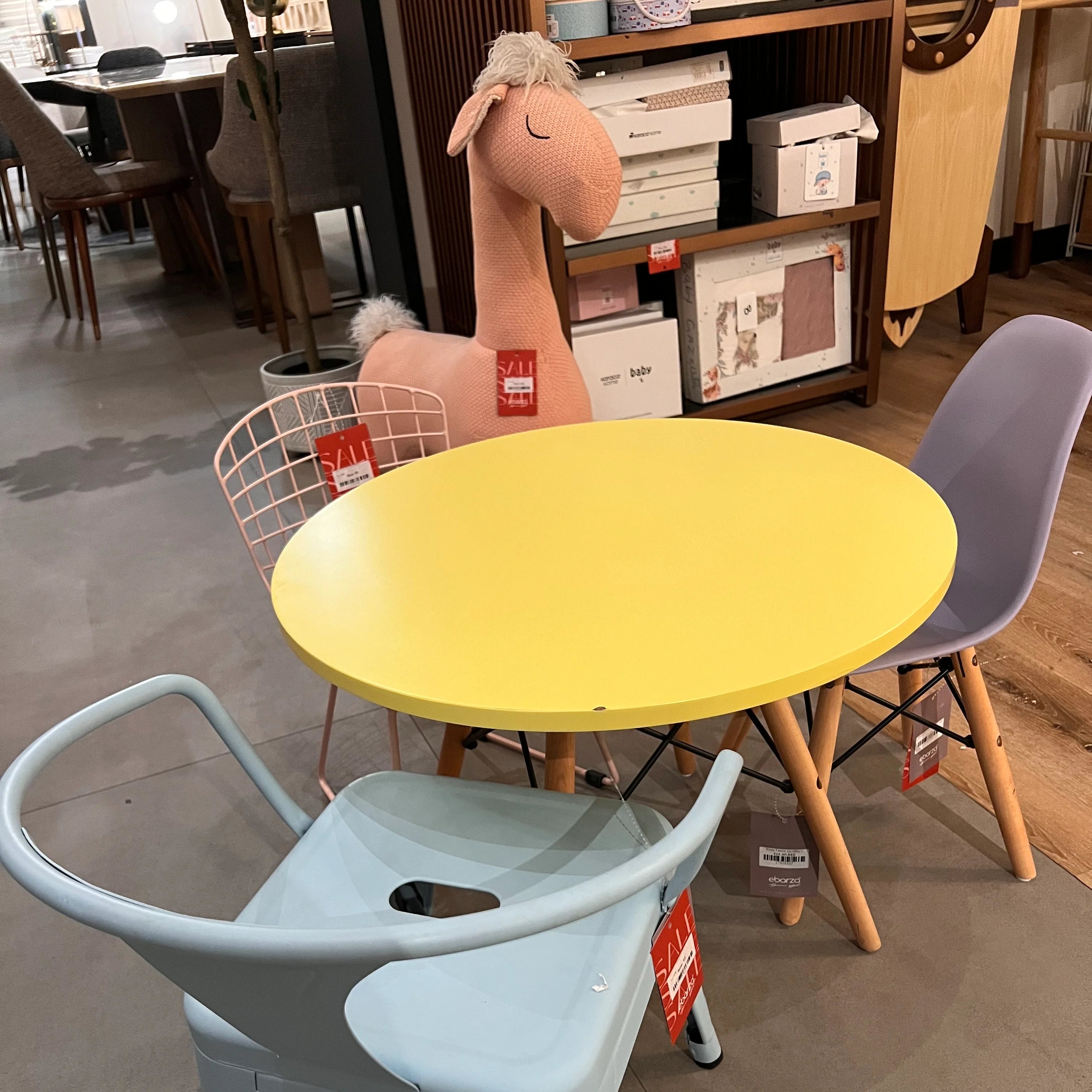 Display item - Kids Table Gt-086-Y - Nakheel