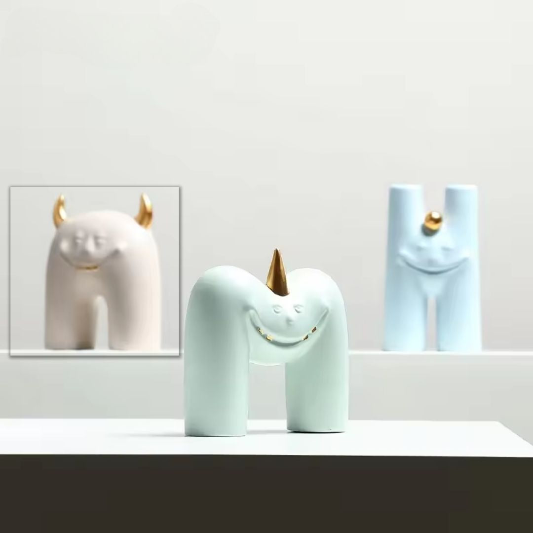 Little strange N FF-D23056 -  Home Decor Figurines - ebarza Furniture UAE | Shop Modern Furniture in Abu Dhabi & Dubai - مفروشات ايبازرا في الامارات | تسوق اثاث عصري وديكورات مميزة في دبي وابوظبي