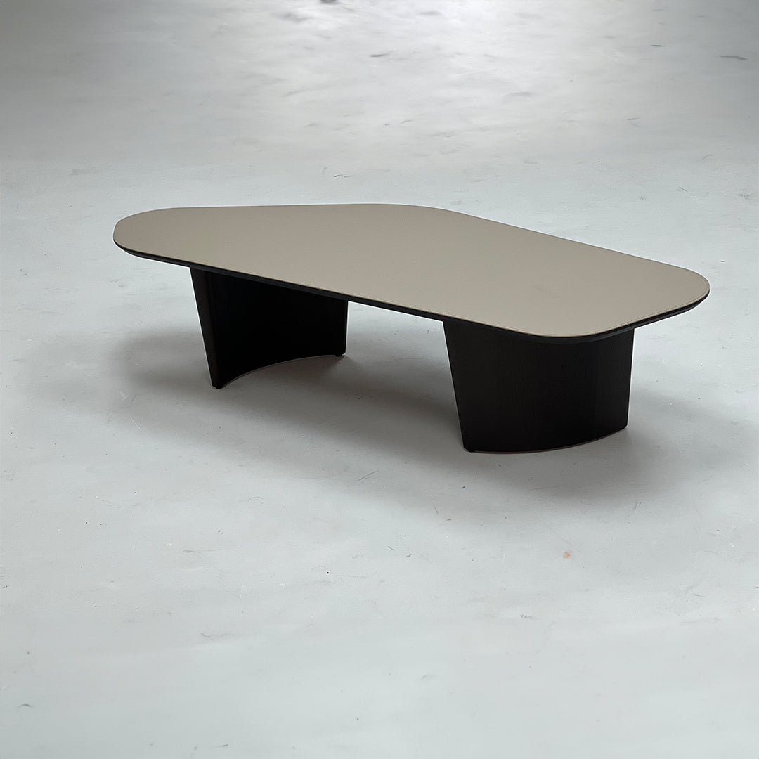 Smoky Saddle Leather Coffee table JK-D52 -  Coffee Tables - ebarza Furniture UAE | Shop Modern Furniture in Abu Dhabi & Dubai - مفروشات ايبازرا في الامارات | تسوق اثاث عصري وديكورات مميزة في دبي وابوظبي