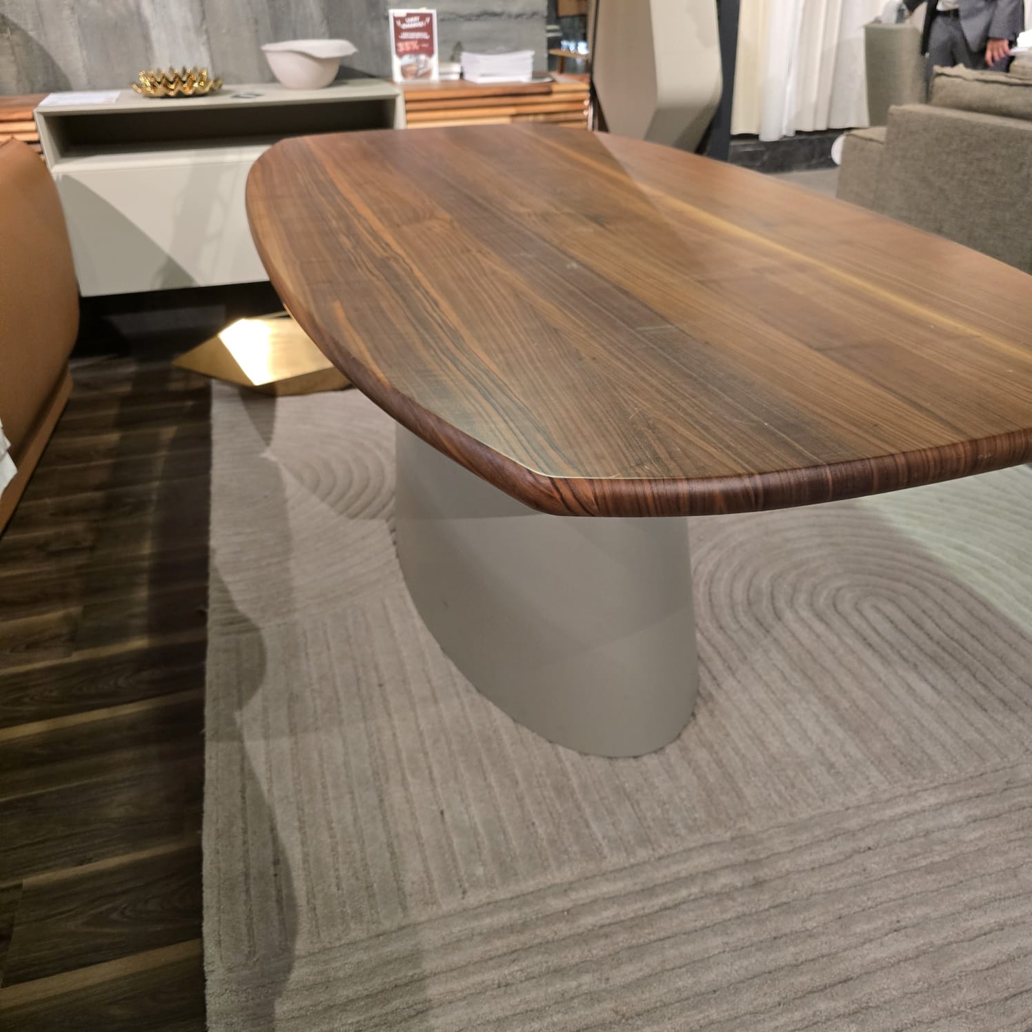 Display Item - Lucca Kristal Dining Table Krstl-Lucadt-YAS -  DISPLAY ITEM - ebarza Furniture UAE | Shop Modern Furniture in Abu Dhabi & Dubai - مفروشات ايبازرا في الامارات | تسوق اثاث عصري وديكورات مميزة في دبي وابوظبي