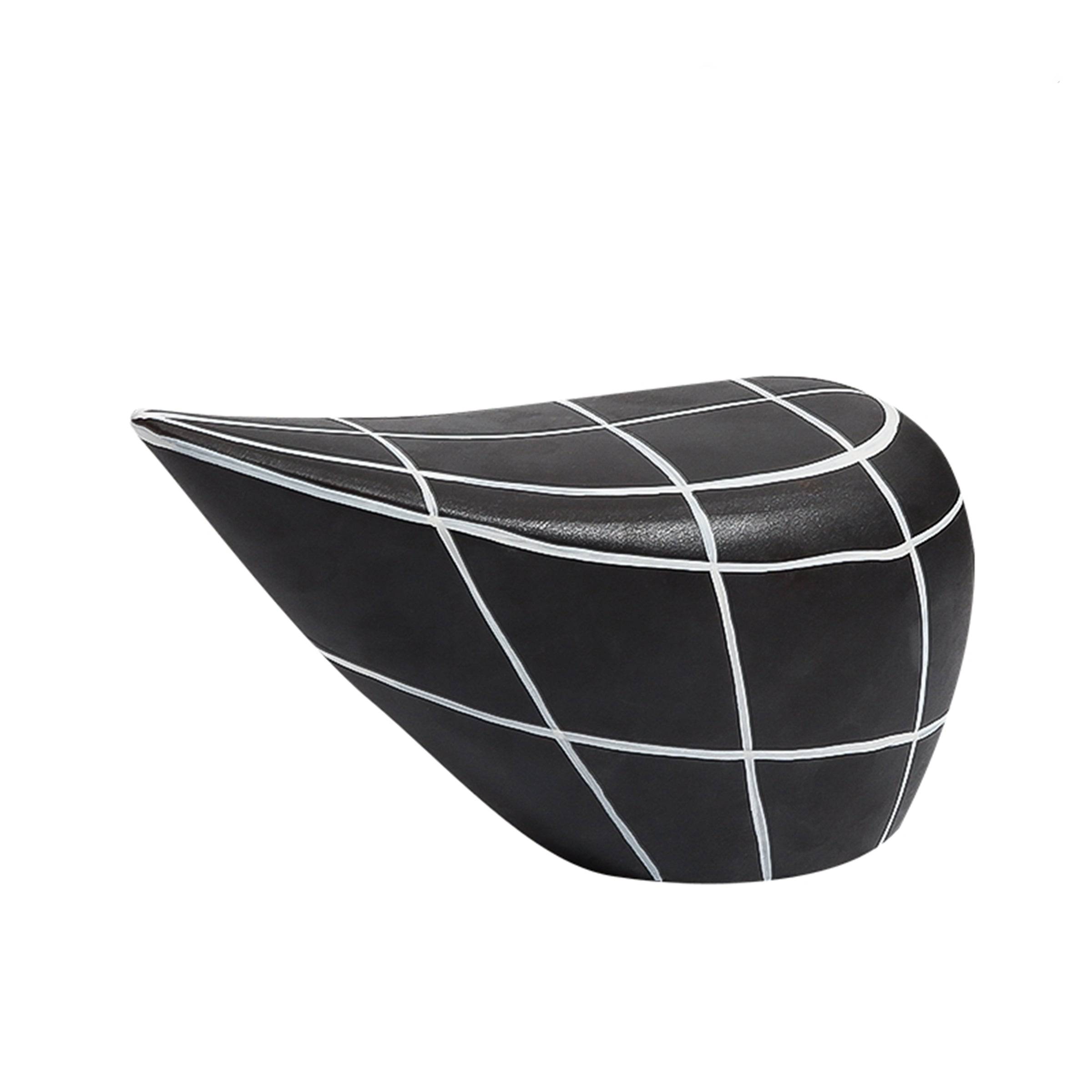 Black Line Geometry Ornament-B Fa-D21098B -  Home Decor Figurines | ديكور هندسي أسود بالخط الابيض - ebarza Furniture UAE | Shop Modern Furniture in Abu Dhabi & Dubai - مفروشات ايبازرا في الامارات | تسوق اثاث عصري وديكورات مميزة في دبي وابوظبي