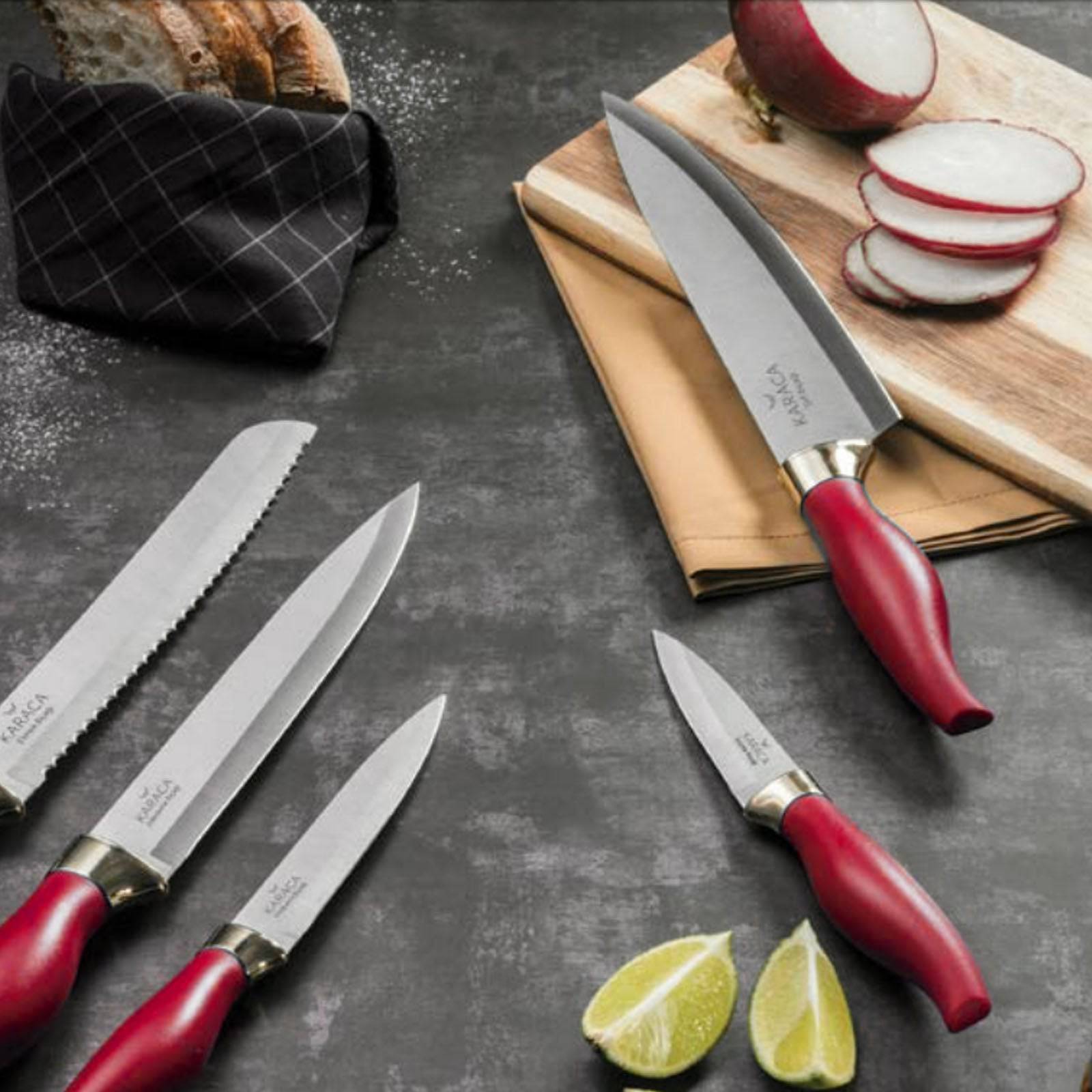 https://www.ebarza.com/cdn/shop/files/japanese-red-knife-setk-153-03-07-7664-kitchen-knives-65518476-16003368747148_1600x.jpg?v=1699379865