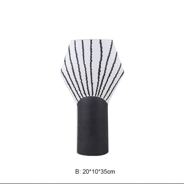 Pillar Vase -Black C Fa-D21023C -  Home Decor Figurines | مزهرية عمودية - سوداء - ebarza Furniture UAE | Shop Modern Furniture in Abu Dhabi & Dubai - مفروشات ايبازرا في الامارات | تسوق اثاث عصري وديكورات مميزة في دبي وابوظبي