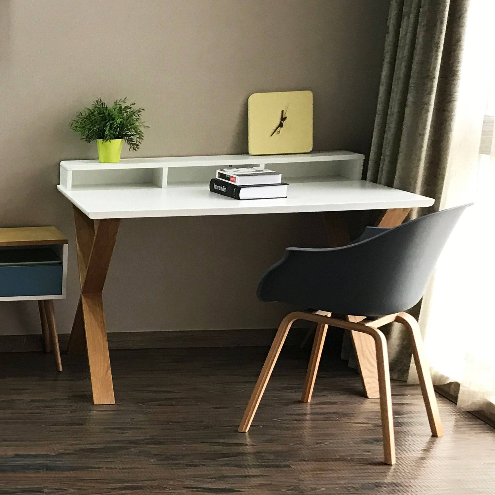 Cheap modern deals desks