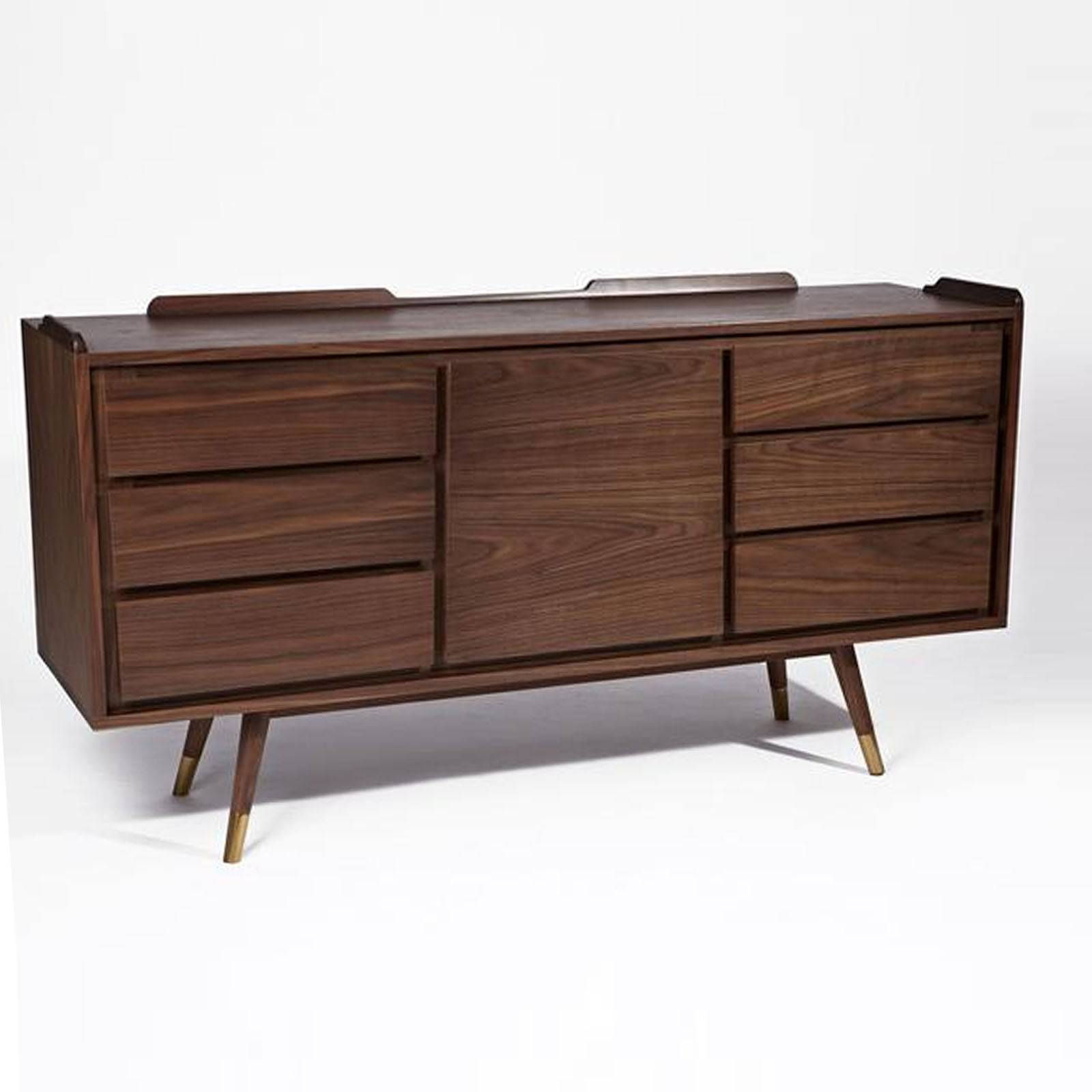 Simple sideboard 2024