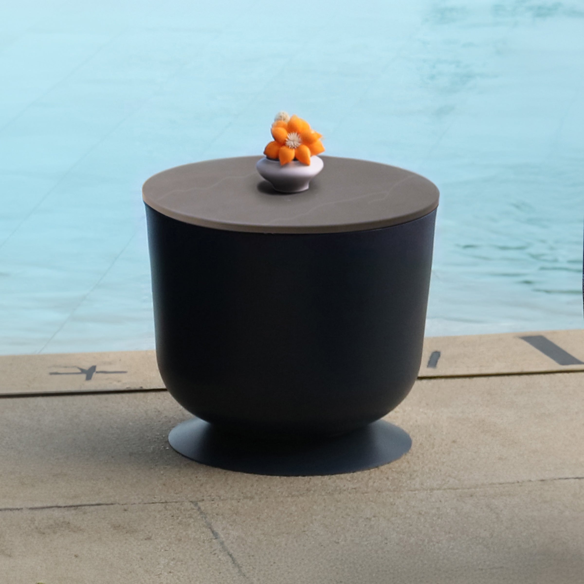 Penguin Outdoor Side Table MYX-CT00S -  Outdoor Tables - ebarza Furniture UAE | Shop Modern Furniture in Abu Dhabi & Dubai - مفروشات ايبازرا في الامارات | تسوق اثاث عصري وديكورات مميزة في دبي وابوظبي