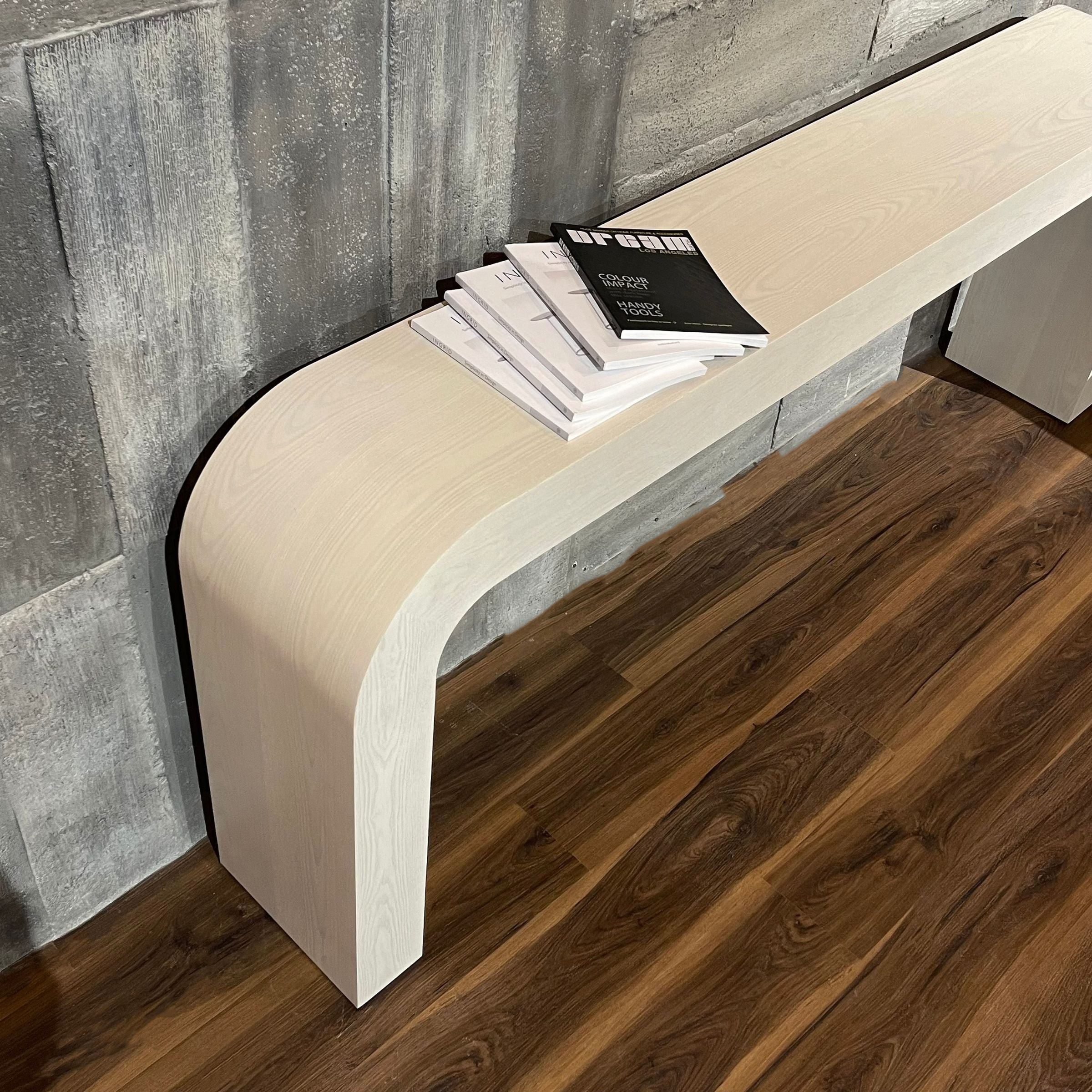 White contemporary shop console table