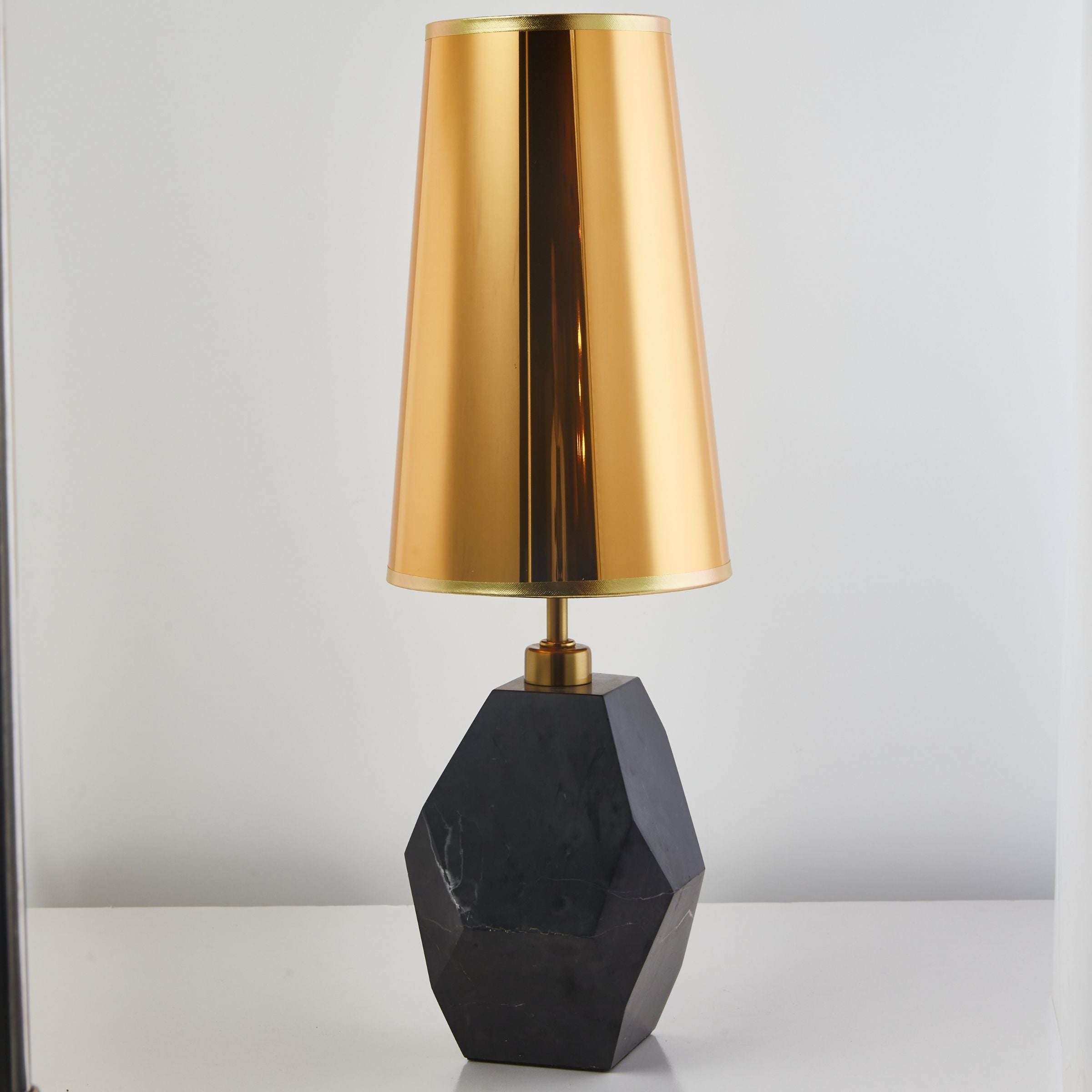 Geo table deals lamp