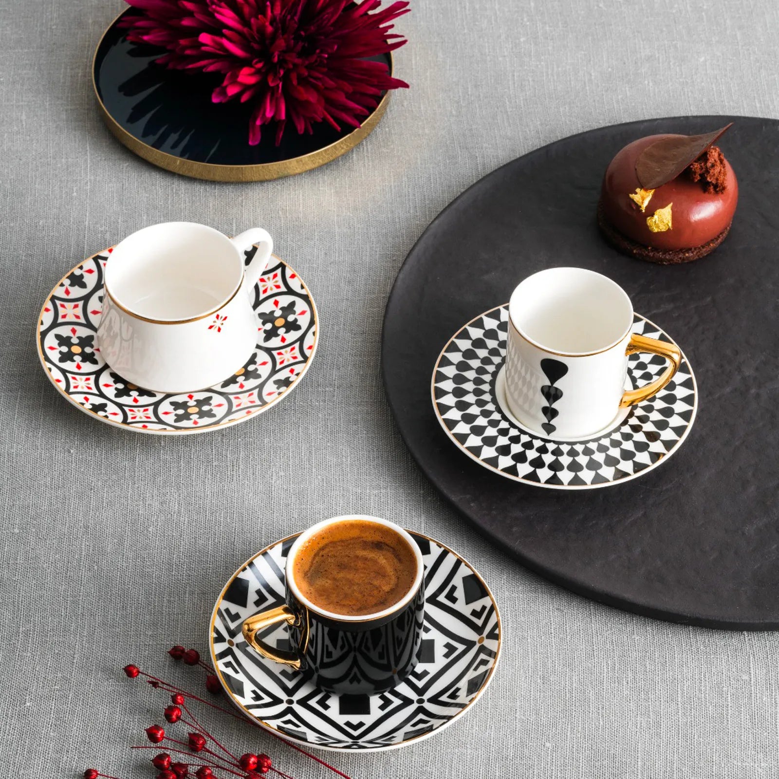 Karaca Black Drop Set Of 6 Coffee Cups 90 Ml 153.01.01.4026 -  Coffee Sets | طقم 6 فناجين قهوة بلاك دروب من كاراجا 90 مل - ebarza Furniture UAE | Shop Modern Furniture in Abu Dhabi & Dubai - مفروشات ايبازرا في الامارات | تسوق اثاث عصري وديكورات مميزة في دبي وابوظبي